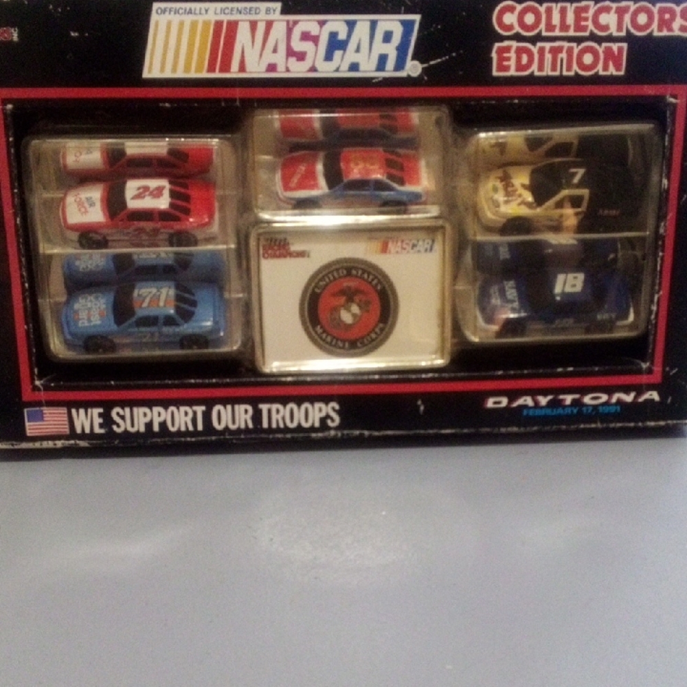 Vintage 1991 NASCAR  Collectors Edition - Diecast Cars -Daytona